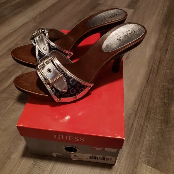 Guess GF BINDEE Heels - Picture 2 of 3